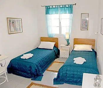 Nefeli Hotel